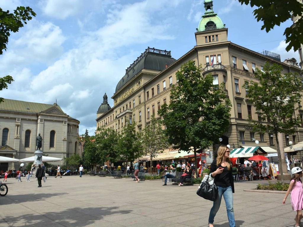 Octagon Main Square Apartment Zagreb Exterior foto
